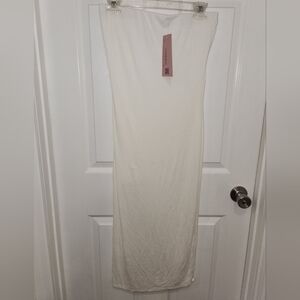 Cutely Covered Midi Tube Dress White Size Small New With Tags.